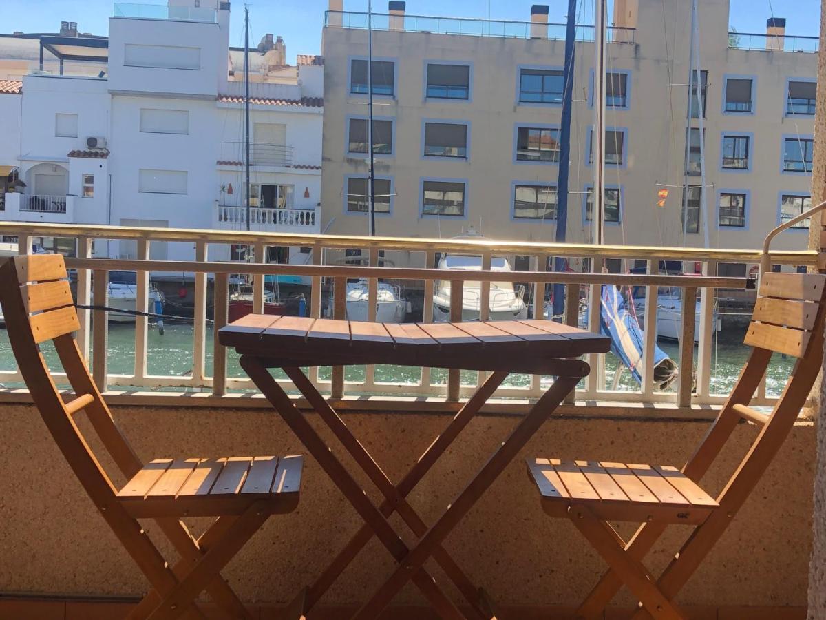 Port Ambar - Apartamento En La Marina De Empuriabrava - Balcon Con Vistas Al Canal - Playa - Wifi المظهر الخارجي الصورة
